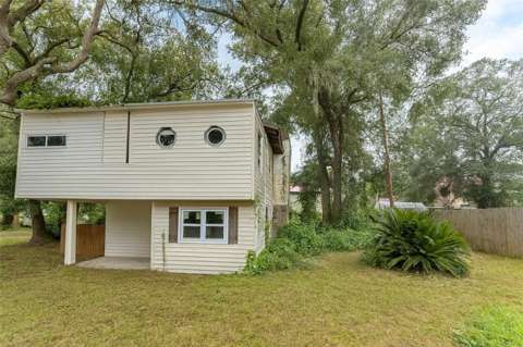 20850 SE 156Th Place, home for sale in Umatilla 32784