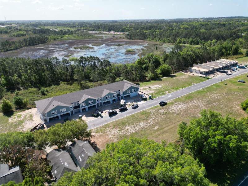 3 bedroom Townhouse at 216 GLASS ONION DRIVE, BLUE SPRINGS RESERVE TOWNHOMES PHASE 1, HOWEY IN THE HILLS — photo 4