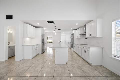 1201 Majestic Palm Court, Apopka FL - photo 17 of 49