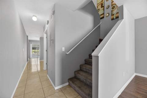 2258 Fluorshire Drive, Brandon FL - photo 10 of 48