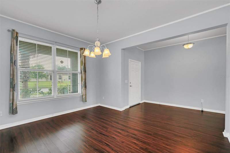 5 bedroom Single Family Residence at 3740 Mt Vernon Way, Preserve At Tapestry Ph 3 & 4, Kissimmee — photo 5