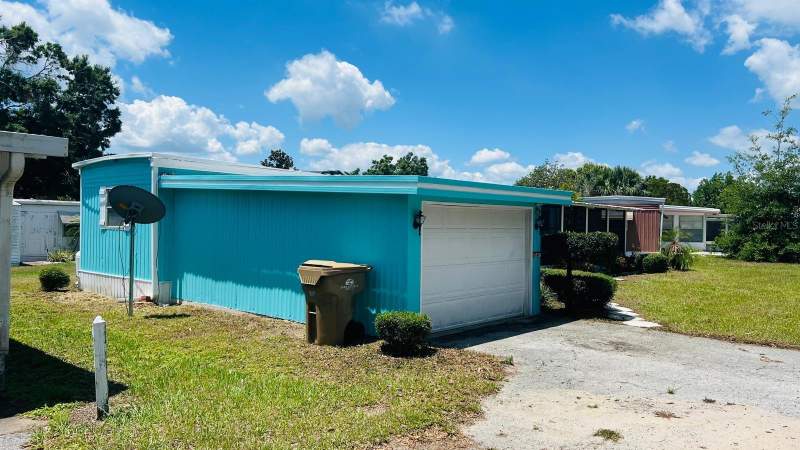 2 bedroom Mobile Home at 14750 Old US Highway 441, La Dora Manor, Tavares — photo 2