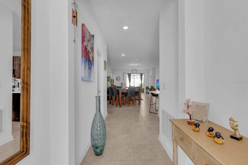 4 bedroom Single Family Residence at 1994 Birnham Wood Bend, Storey Creek Ph 2B, Kissimmee — photo 4