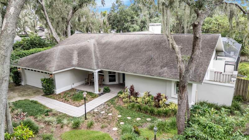 4 bedroom Single Family Residence at 2712 Laurel Oak Drive, Walden Lake Unit 20, Plant City — photo 3