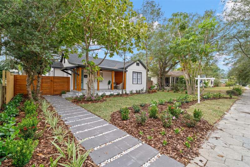 3 bedroom Single Family Residence at 4536 1st Avenue, Inter Bay, St Petersburg — photo 2