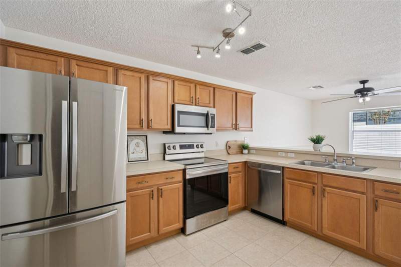 2 bedroom Townhouse at 12621 SOMERSET OAKS STREET, WATERFORD VILLAS 51 103, ORLANDO — photo 5