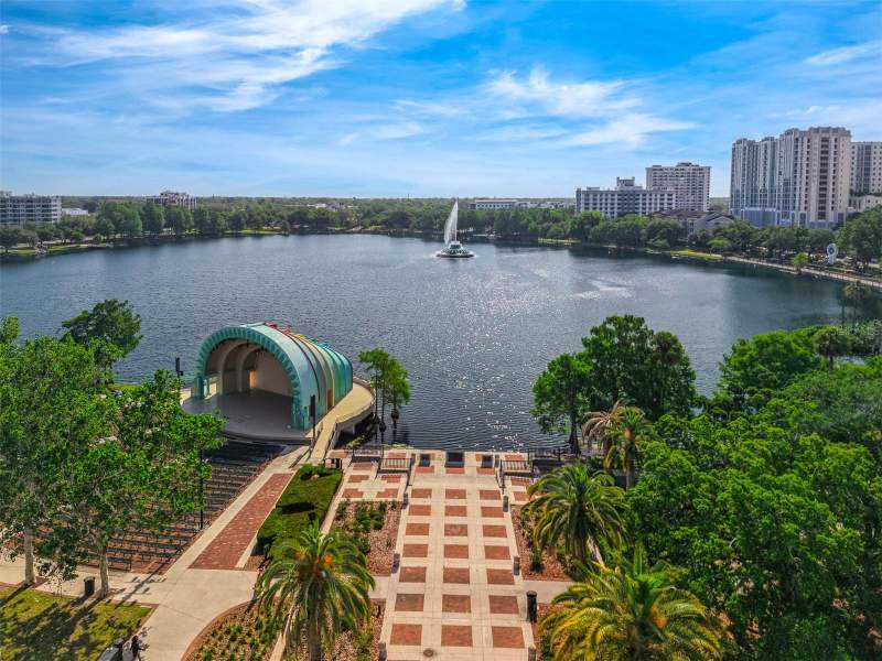 2 bedroom Condominium at 151 E Washington Street #404, Metropolitan/Lk Eola, Orlando — photo 2