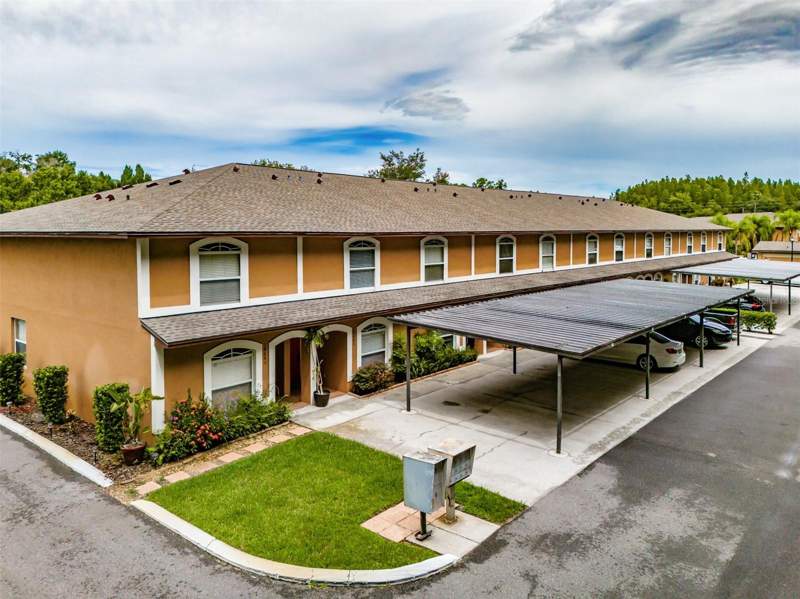 2 bedroom Condominium at 14643 Par Club Circle #14643, Carrollwood Cove At Emerald Gr, Tampa — photo 5