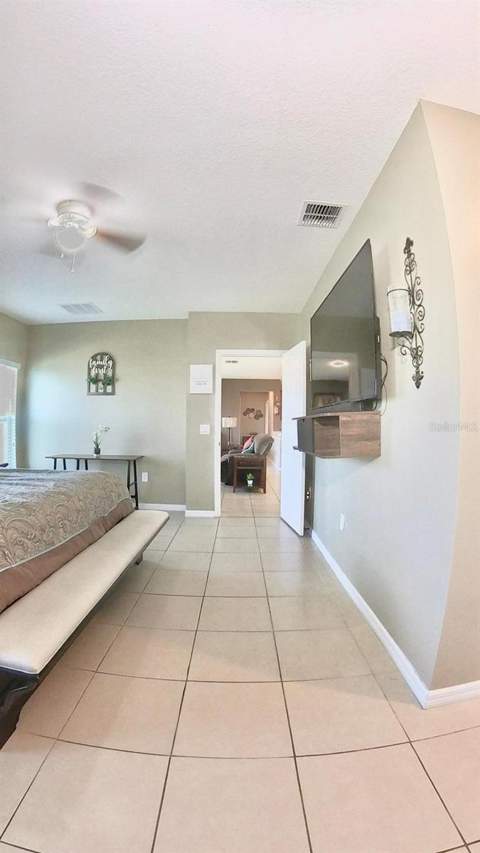 411 Blue Lake Circle, Kissimmee FL - photo 12 of 25