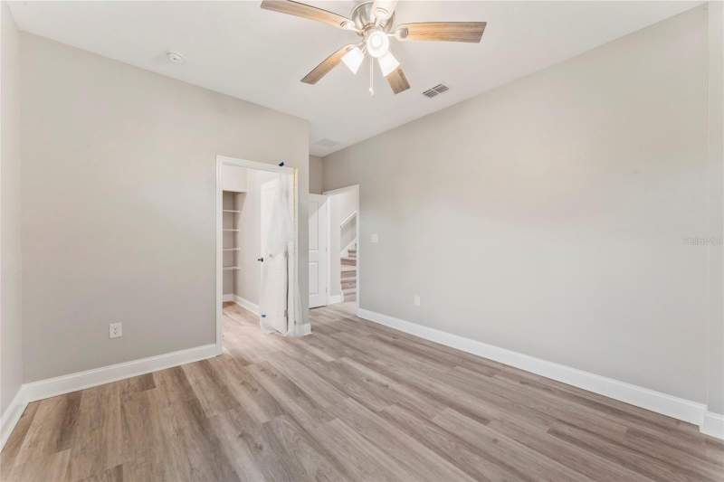 3 bedroom Townhouse at 809 W Linebaugh Avenue #5B, Tampa, Tampa — photo 3