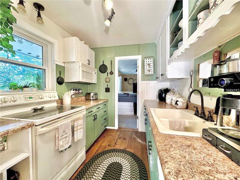 4 bedroom Single Family Residence at 13565 NE 38th Avenue, Meadowbrook Ranches, Anthony — photo 5