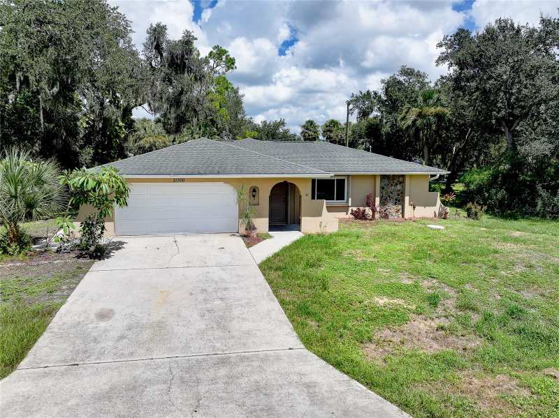 2 bedroom Single Family Residence at 21300 Washburn Avenue, Port Charlotte Sec 027, Port Charlotte — photo 1