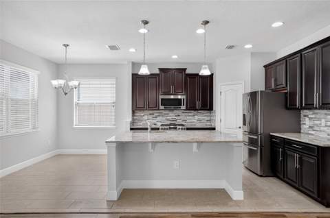 11014 Spring Point Circle, Riverview FL - photo 9 of 23