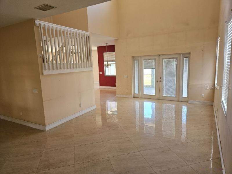 5 bedroom Single Family Residence at 20126 Nob Oak Avenue, Live Oak Preserve Ph 1B Village, Tampa — photo 3