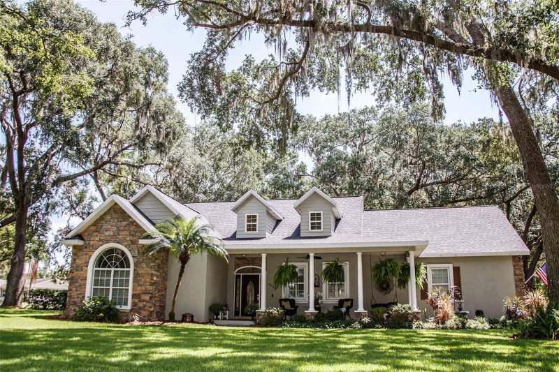 Country Breeze EstatesHomes for Sale in Plant City, FL