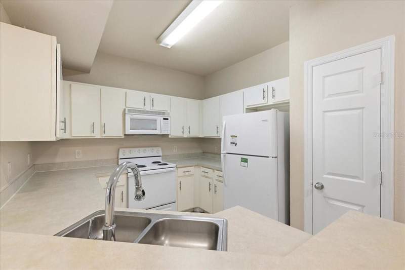 2 bedroom Condominium at 1985 Erving Circle #301, Bordeaux, Ocoee — photo 5