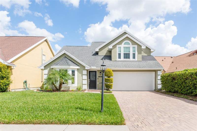 Country Club Village At Carrollwood