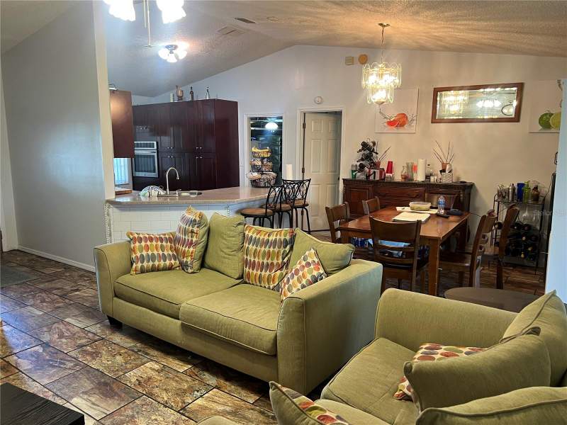 3 bedroom Single Family Residence at 910 LOUVRE COURT, POINCIANA VILLAGE 5 NBHD 1, KISSIMMEE — photo 4