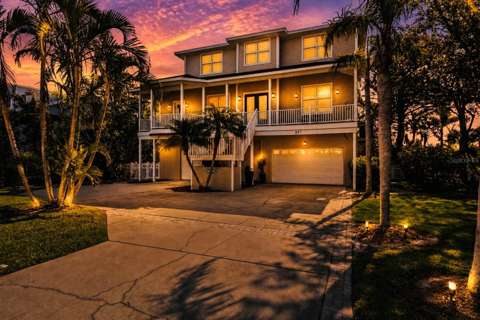 897 Point Seaside Drive, home for sale in Crystal Beach 34681