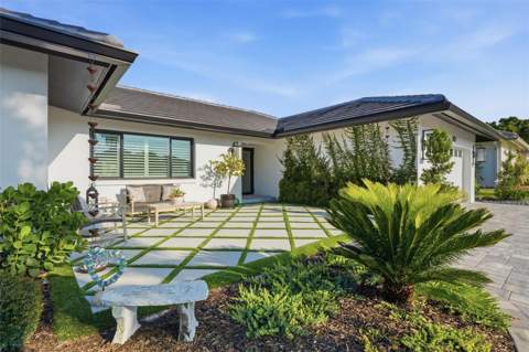 2022 Hawaii Avenue, St Petersburg FL - photo 6 of 6