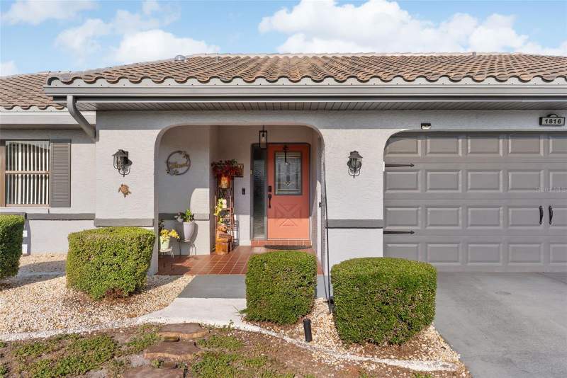 2 bedroom Single Family Residence at 1816 Granville Lane, Greenbriar Sub Ph 1, Sun City Center — photo 3