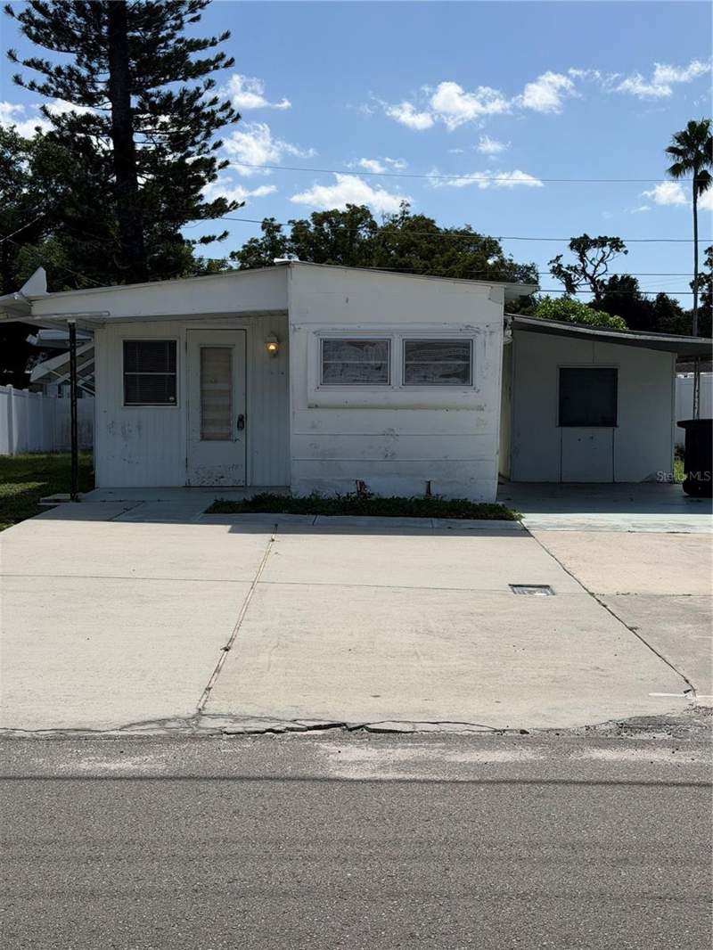 2 bedroom Mobile Home at 4120 Buena Vista Lane, Buena Vista Second Addition, Holiday — photo 3