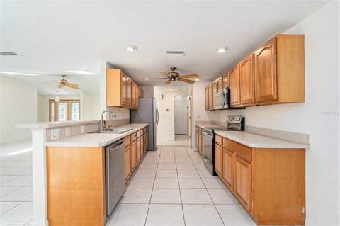 2057 Brent Place, Palm Harbor FL - photo 8 of 26