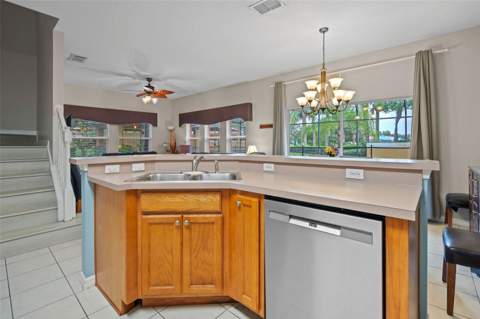 3015 Yellow Lantana Lane, Kissimmee FL - photo 10 of 54