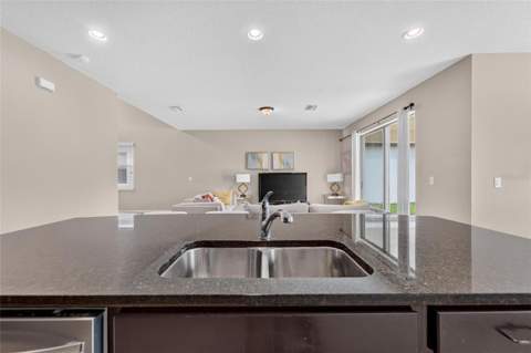 9128 Grant Line Lane, Riverview FL - photo 22 of 93
