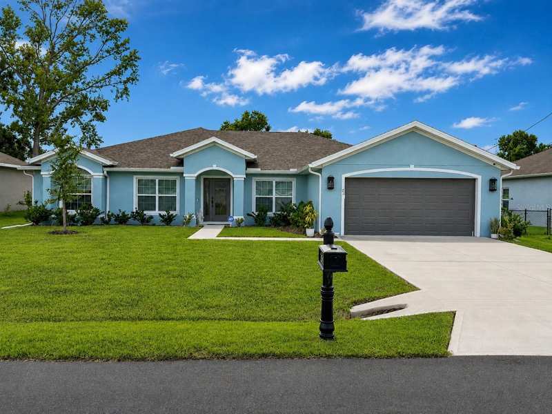 3 bedroom Single Family Residence at 21 Wood Clift Lane, Pine Lakes, Palm Coast — photo 1