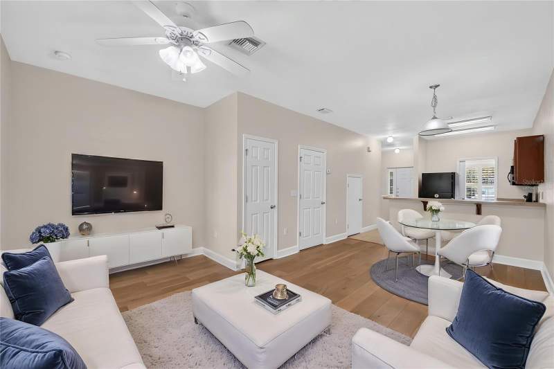 2 bedroom Condominium at 2927 SW 35th Place #115, Woods Edge Condo, Gainesville — photo 2