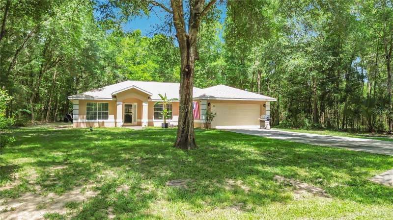 3 bedroom Single Family Residence at 2226 SW Algiers Court, Rainbow Lakes Estate, Dunnellon — photo 3