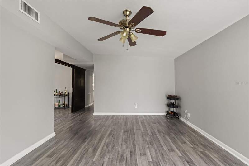 4 bedroom Single Family Residence at 2116 W Abdella Street, West Tampa Heights, Tampa — photo 4