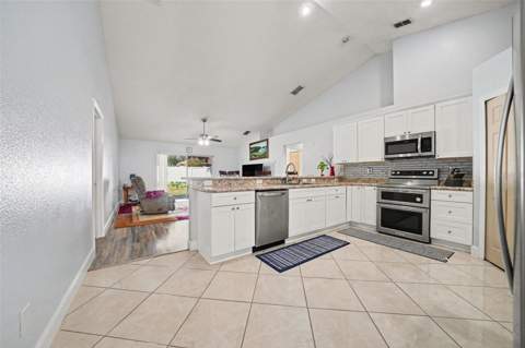 2303 Weathered Wood Drive, Leesburg FL - photo 12 of 27