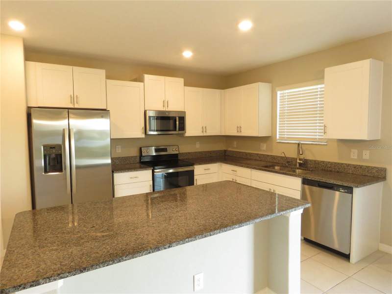 4 bedroom Single Family Residence at 15518 Miller Creek Drive, Cypress Mill Ph 3, Sun City Center — photo 4
