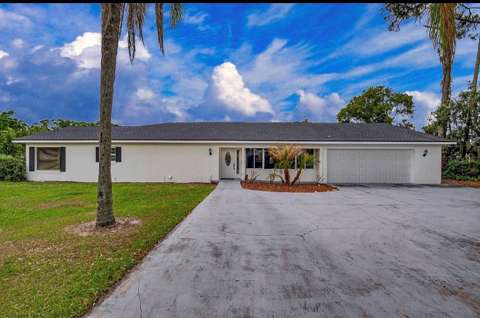 723 W Pinedale Drive, home for sale in Plant City 33563