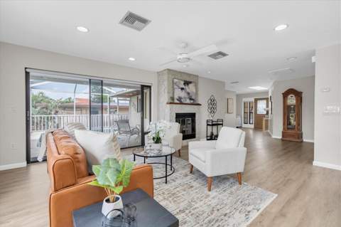 212 Westwinds Drive, Palm Harbor FL - photo 10 of 41