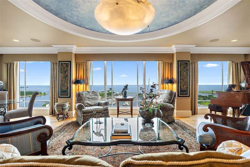 Florencia Condo