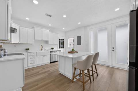 317 W King St, Orlando FL - photo 11 of 39