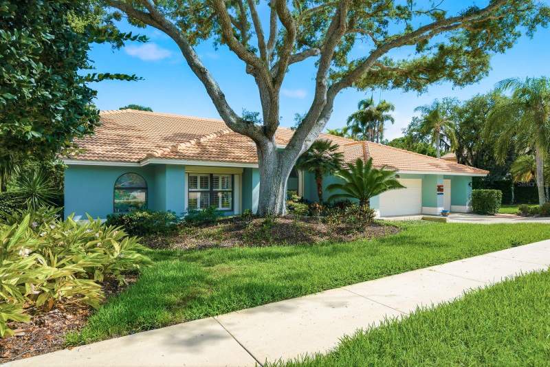5 bedroom Single Family Residence at 3930 Tarian Court, Reserve At Lake Tarpon The, Palm Harbor — photo 3