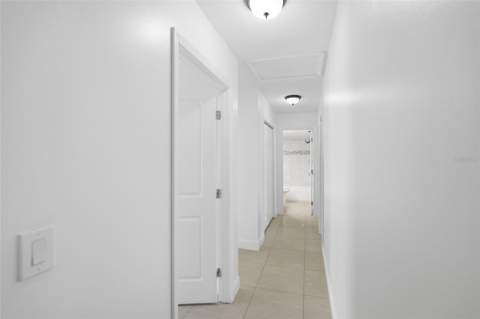 11807 Nicklaus Circle, Tampa FL - photo 17 of 51
