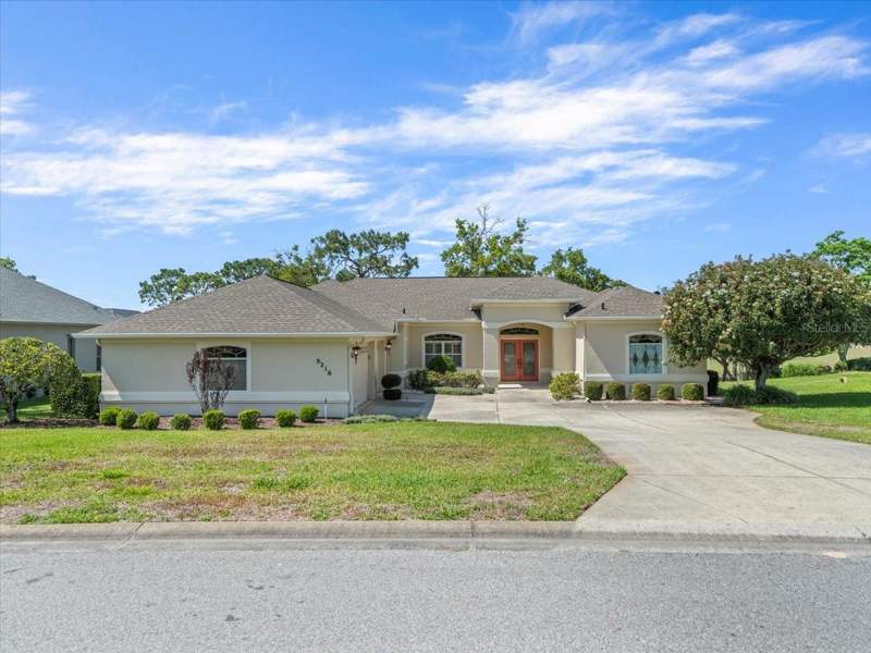 3 bedroom Single Family Residence at 9216 Tarleton Circle, Glen Lakes Ph 1, Weeki Wachee — photo 4