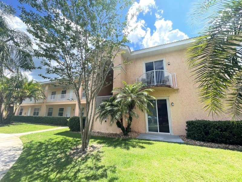 2 bedroom Condominium at 6801 Dali Avenue #206, Caliente Apts Condo, Land O Lakes — photo 1