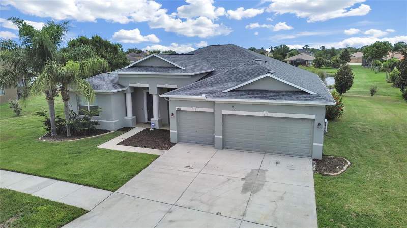 4 bedroom Single Family Residence at 2422 Allegheny Valley Street, Spyglass At River Bend, Ruskin — photo 3