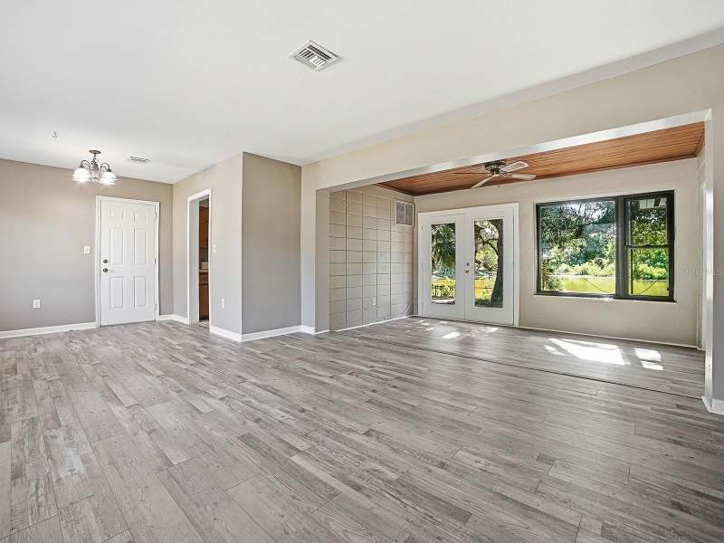 3 bedroom Single Family Residence at 404 Louis Street, Leesburg Lakewood Park, Leesburg — photo 5