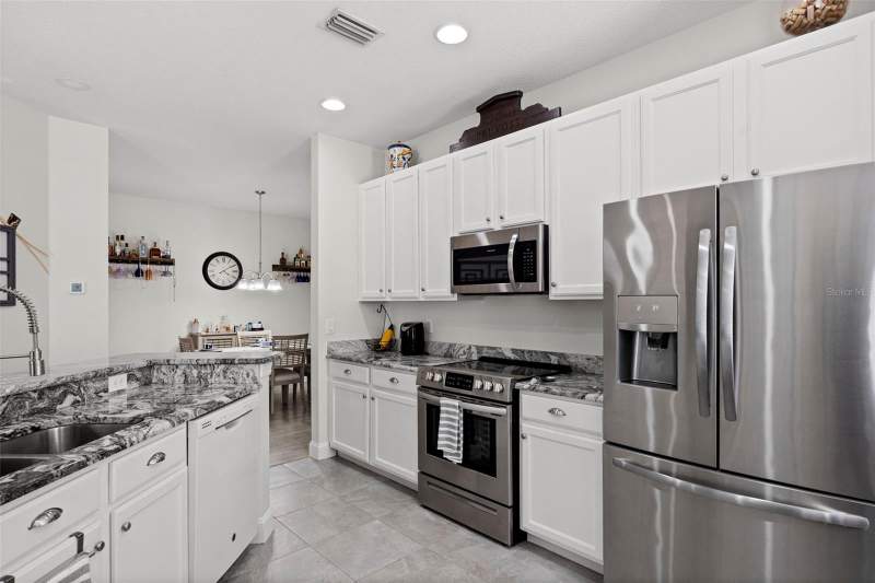2 bedroom Villa at 10818 Ashford Oaks Drive, Westmont Oaks, Tampa — photo 2