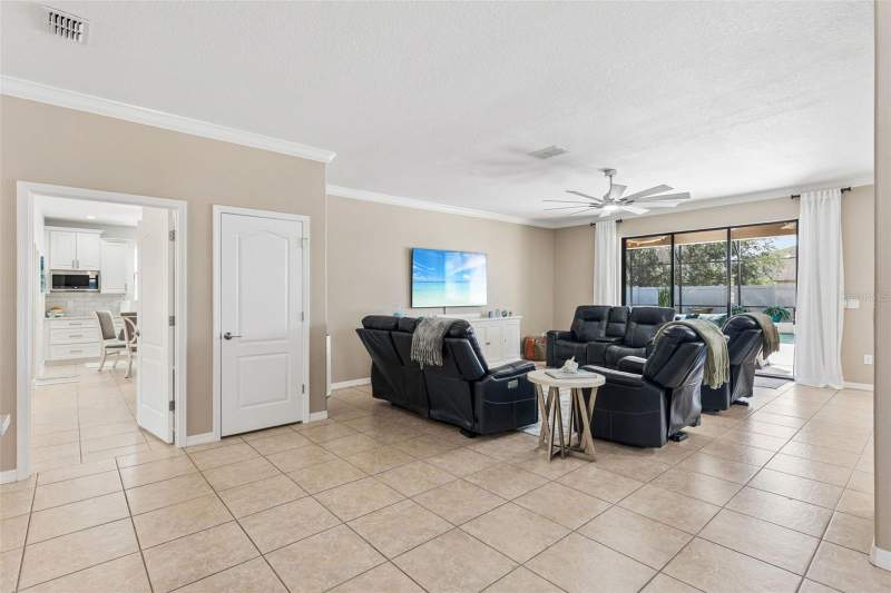 6 bedroom Single Family Residence at 2850 Spring Breeze Way, North Point Ph 2B-2C, Kissimmee — photo 5