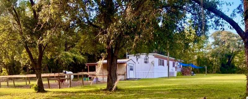 2 bedroom Mobile Home at 6250 SE 150th Avenue, Nobles Estates, Morriston — photo 1