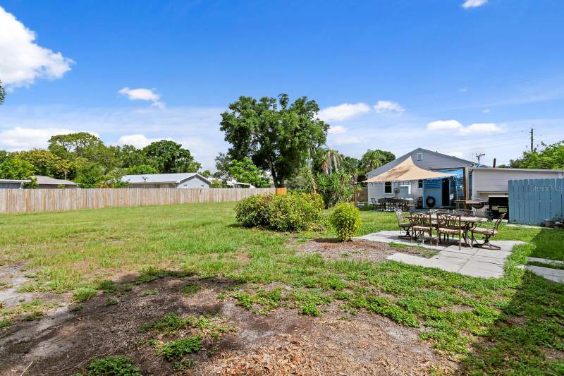 2 bedroom Single Family Residence at 3152 13th Avenue, Floral Villa Estates, St Petersburg — photo 2