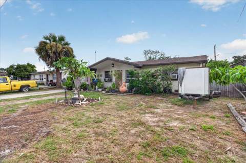 4448 Terry Loop, New Port Richey FL - photo 13 of 54